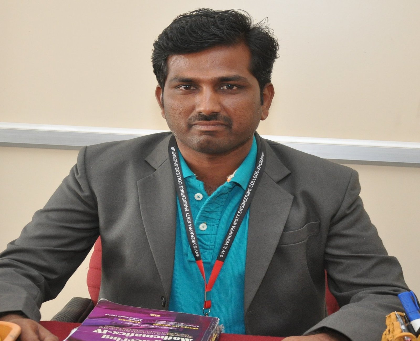 Prof. Ninganna Hosamani