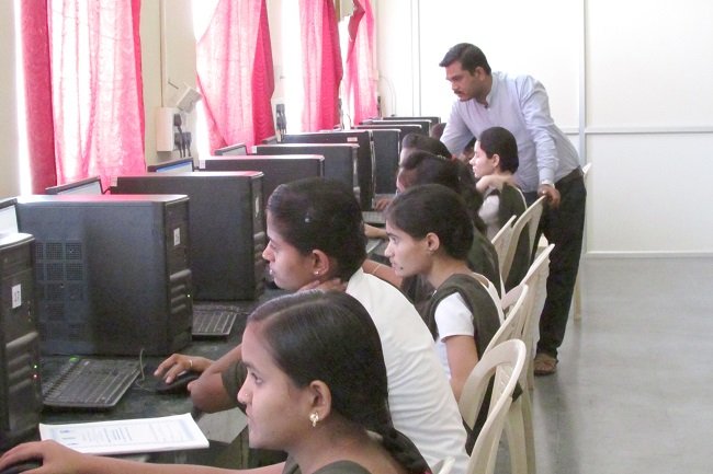 3. DBMS/CG Lab
