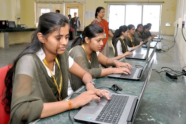 2. WEB TECHNOLOGY / OS Lab